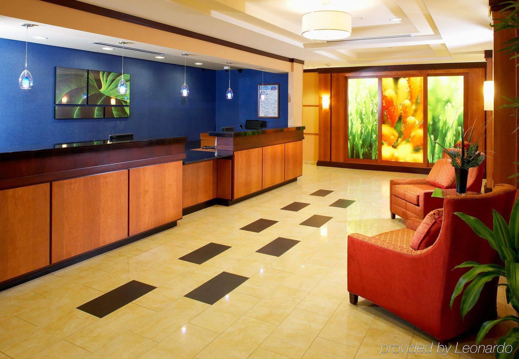 Fairfield Inn & Suites By Marriott Камберленд Интерьер фото